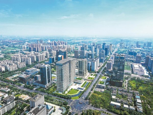 中国配资论坛 全力激活产业兴市磅礴动力